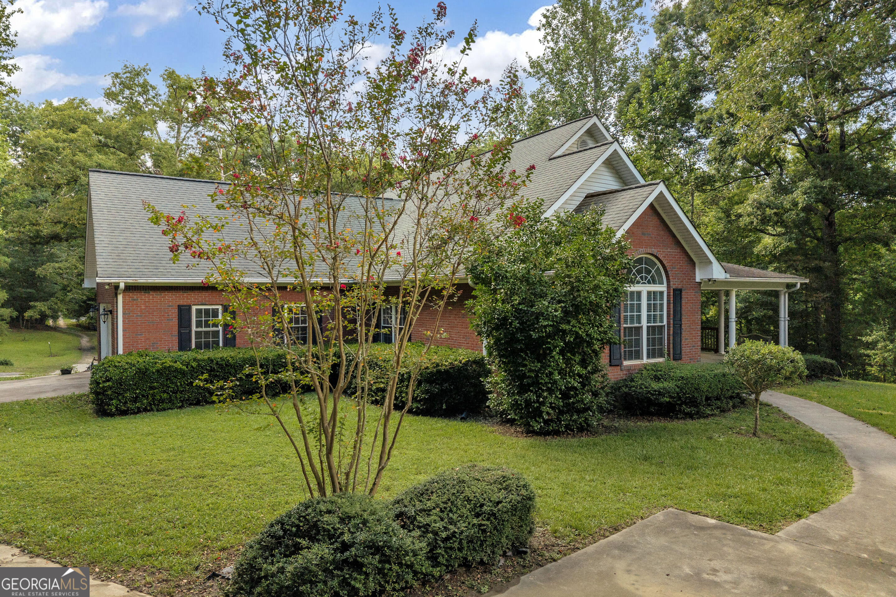 4165 Prather Bridge Road Property Photo 2