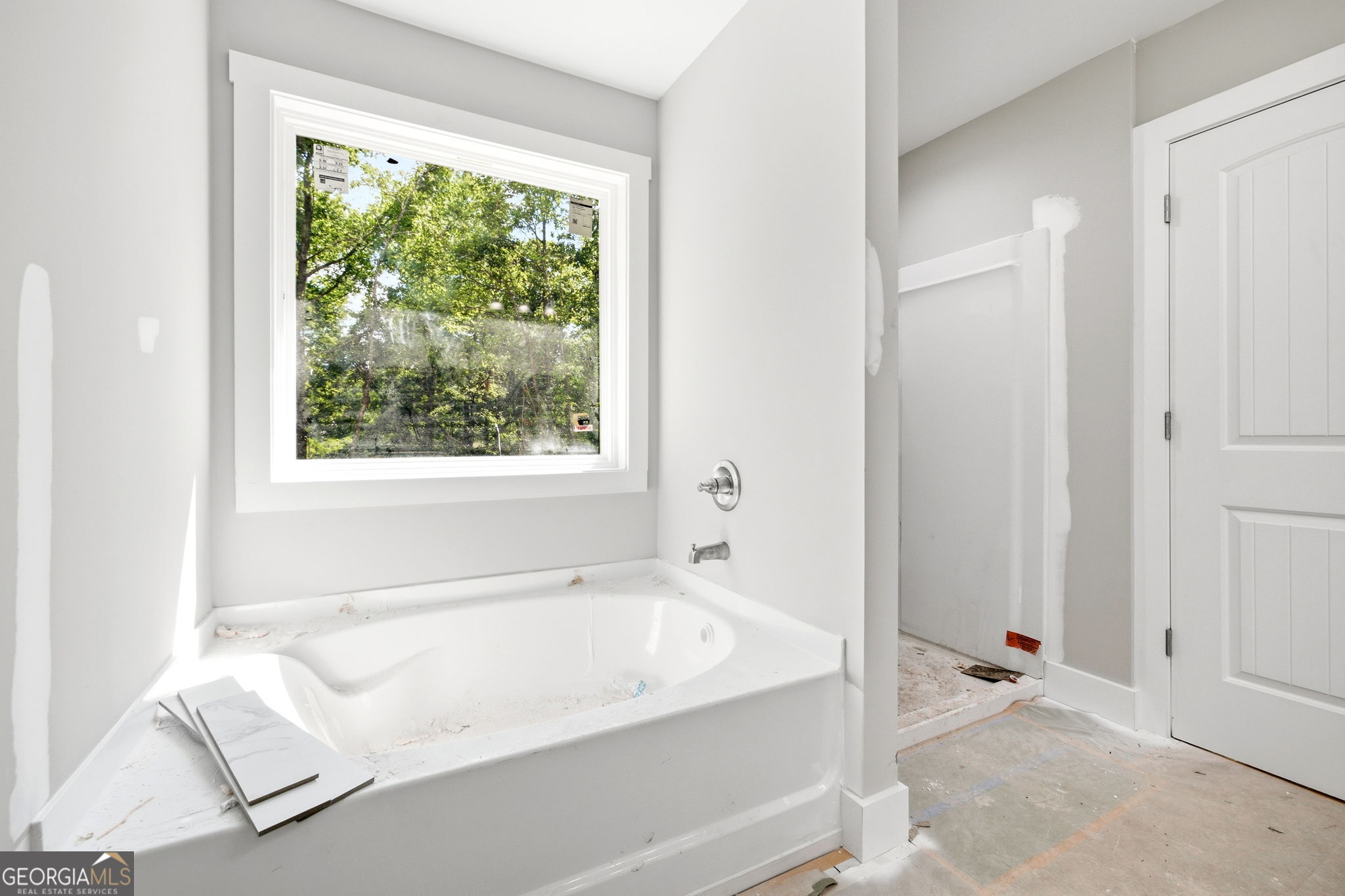 284 Stonington Drive Property Photo 19