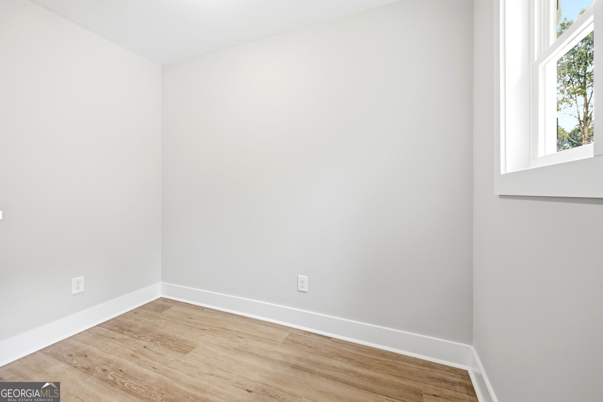 318 Stonington Drive Property Photo 18