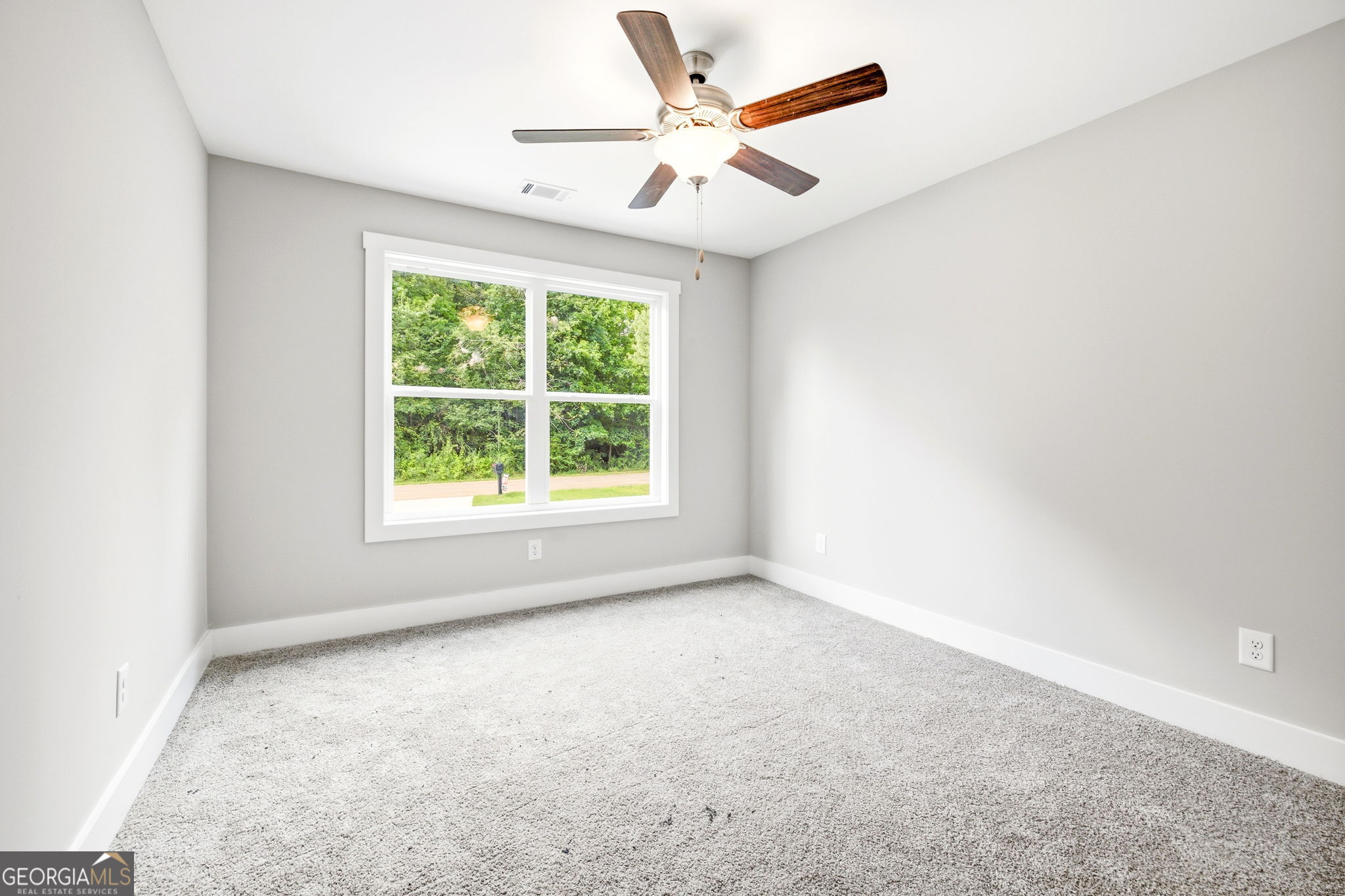 318 Stonington Drive Property Photo 26