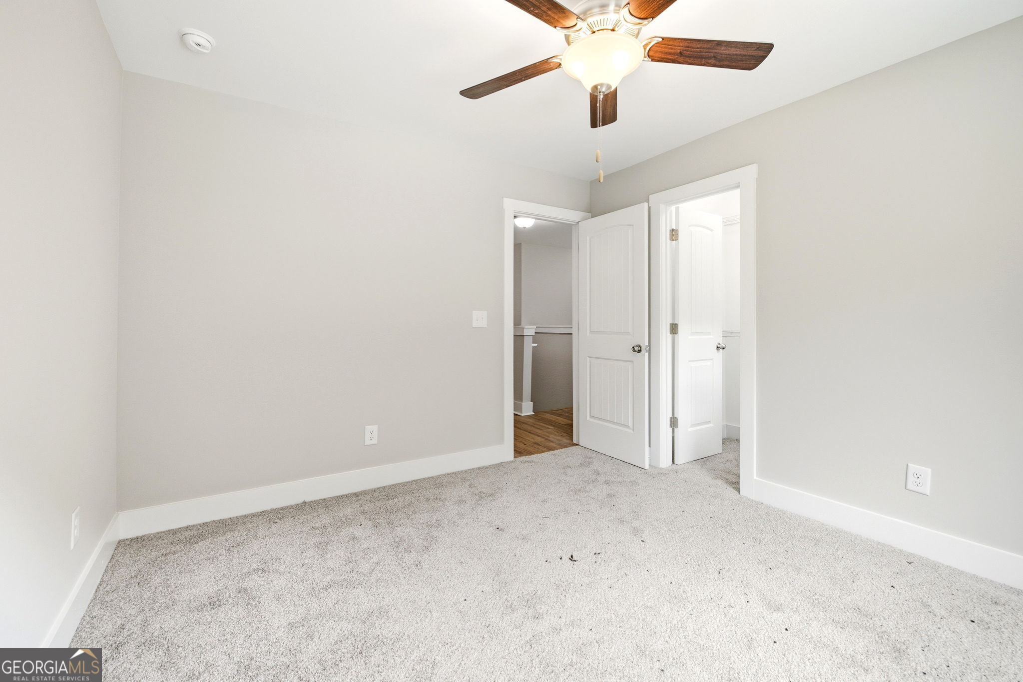 318 Stonington Drive Property Photo 27