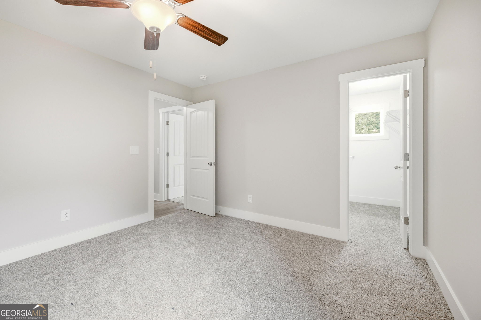 318 Stonington Drive Property Photo 30