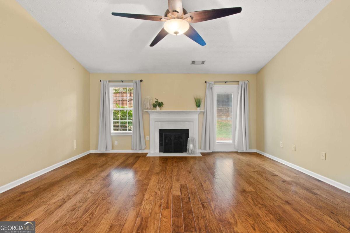16 Ridge Water Lane Property Photo 14