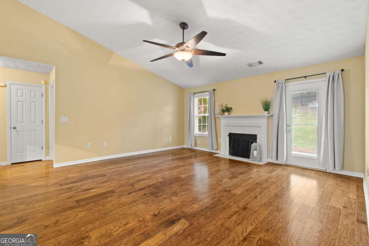 16 Ridge Water Lane Property Photo 15