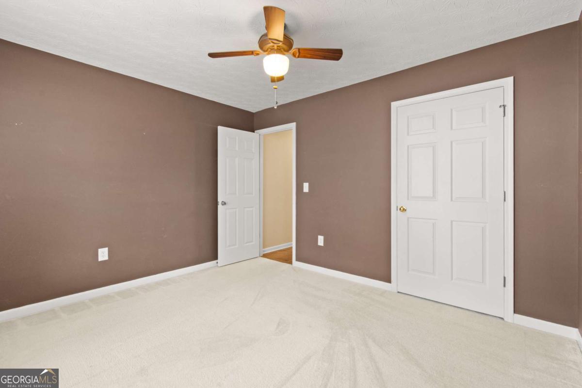 16 Ridge Water Lane Property Photo 26