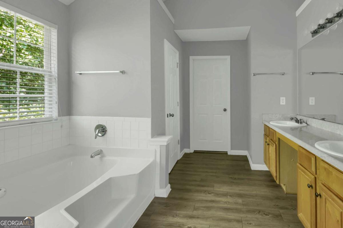 2871 Chilhowee Drive Property Photo 43