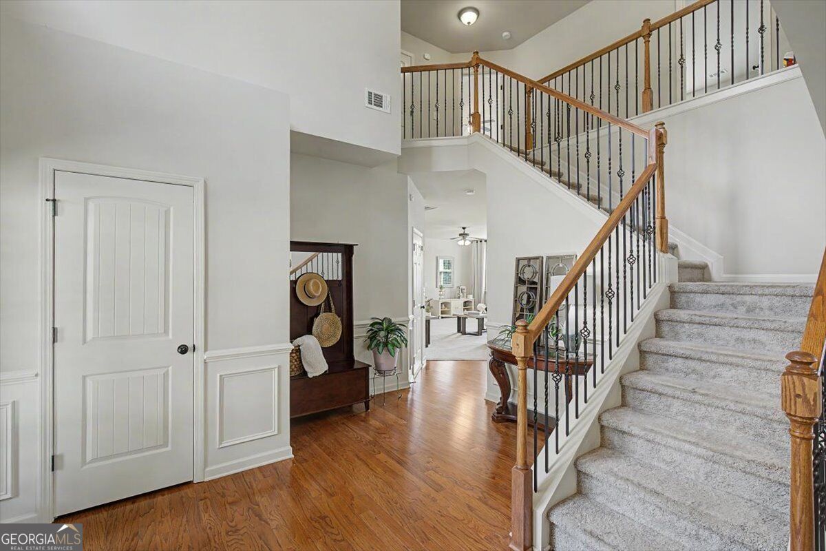 4855 Ward Farm Lane Property Photo 12