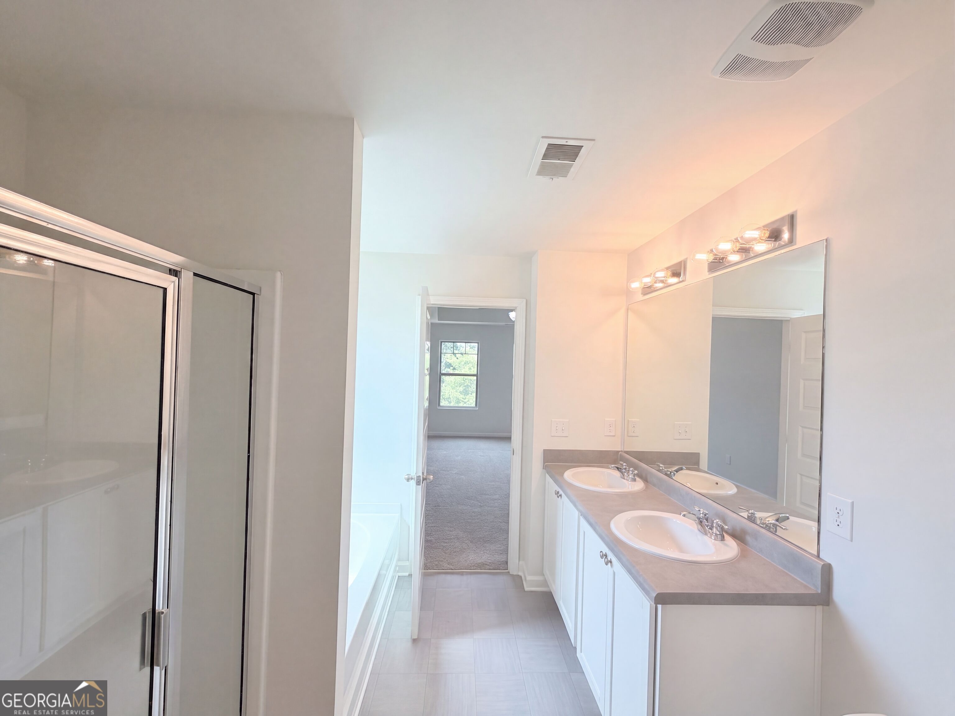 2048 Massey Lane Property Photo 12