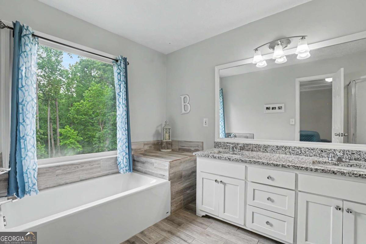 5643 Pipsissewa Drive Property Photo 18