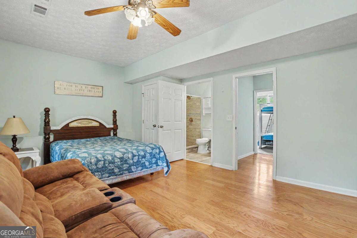 5643 Pipsissewa Drive Property Photo 29