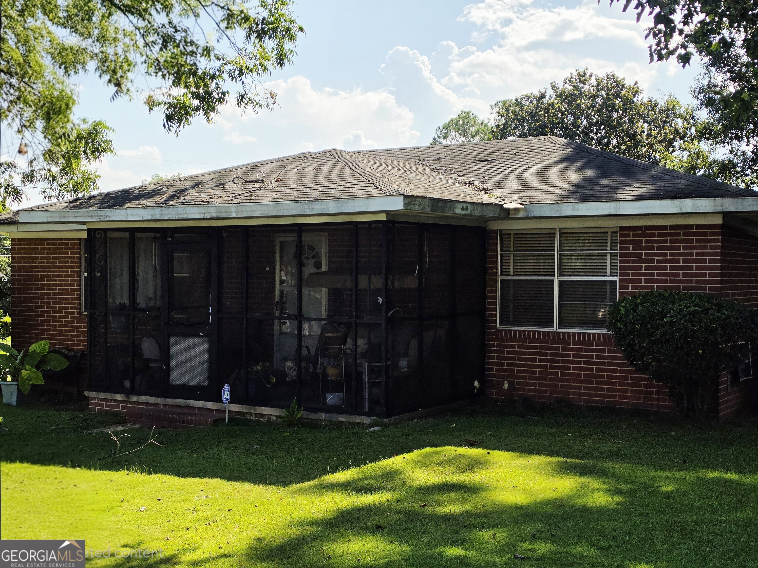 3895 Flamingo Drive Property Photo 1