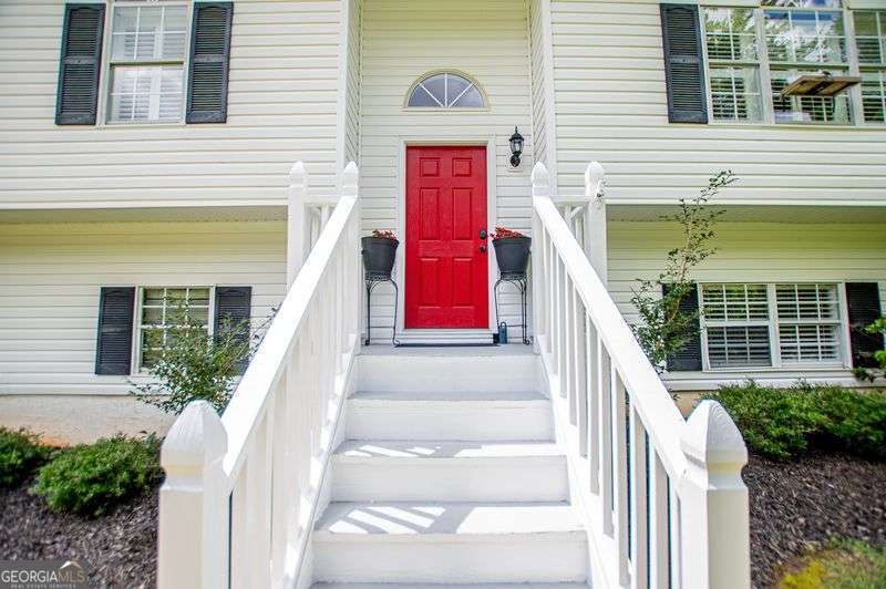 4265 E Chapel Hill Road Property Photo 6