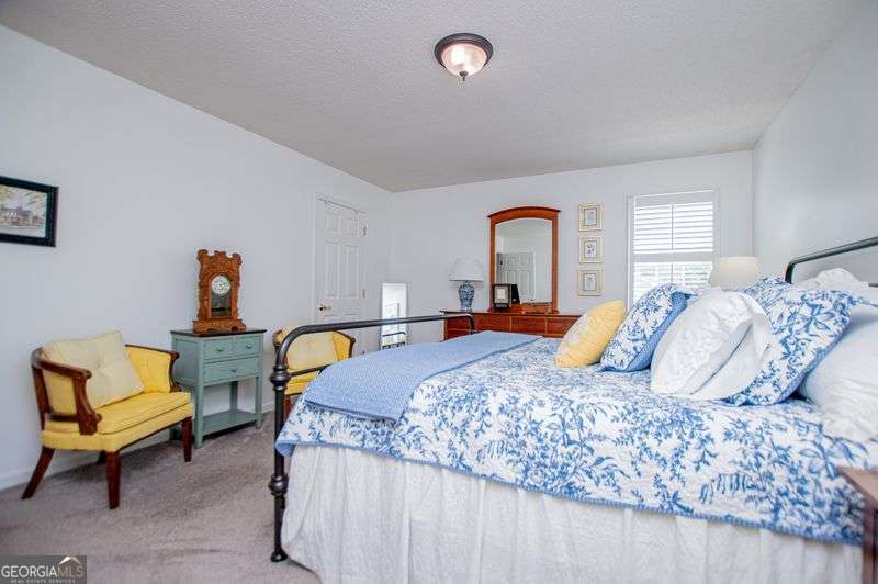 4265 E Chapel Hill Road Property Photo 26