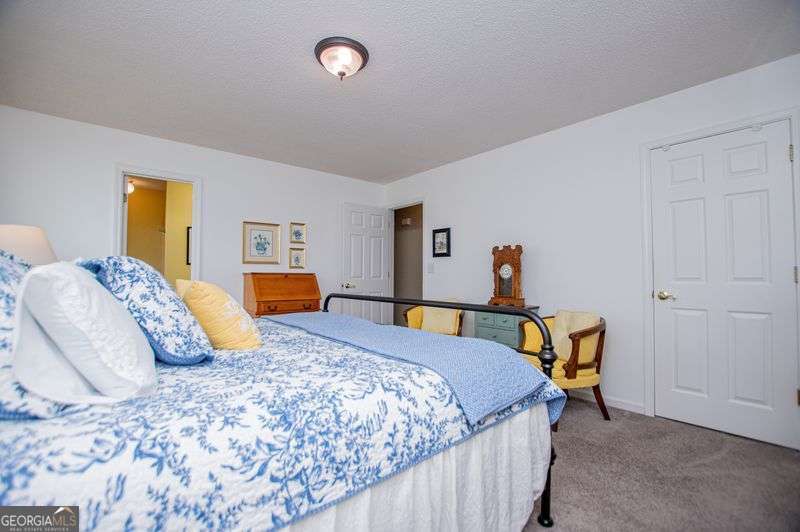 4265 E Chapel Hill Road Property Photo 30