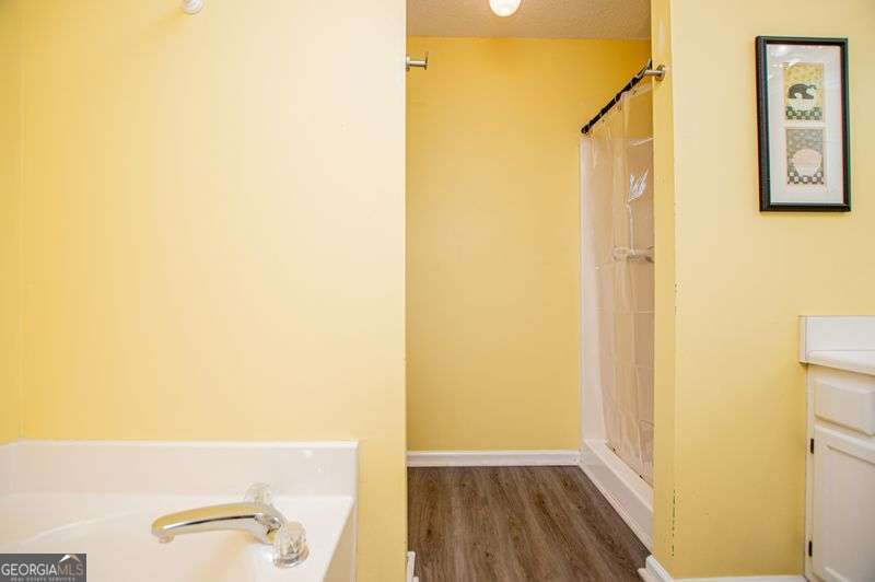 4265 E Chapel Hill Road Property Photo 33