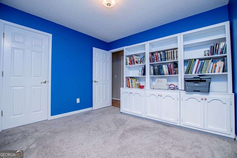 4265 E Chapel Hill Road Property Photo 37