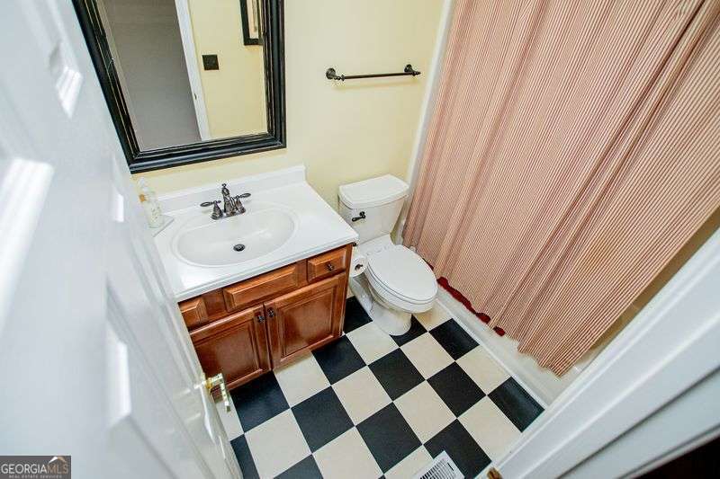 4265 E Chapel Hill Road Property Photo 38