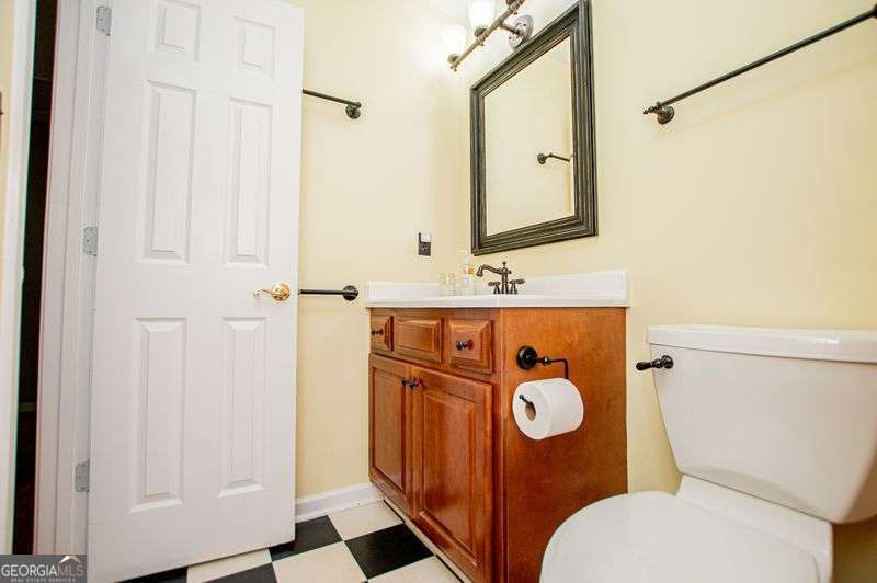 4265 E Chapel Hill Road Property Photo 39