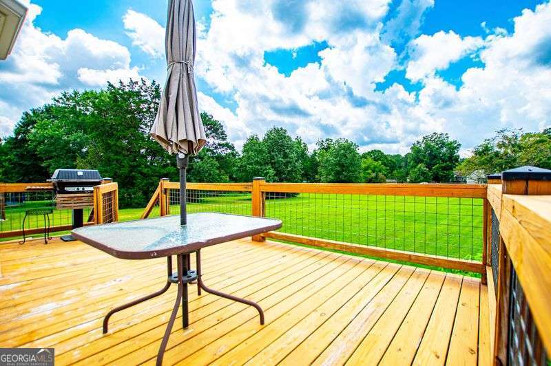 4265 E Chapel Hill Road Property Photo 54