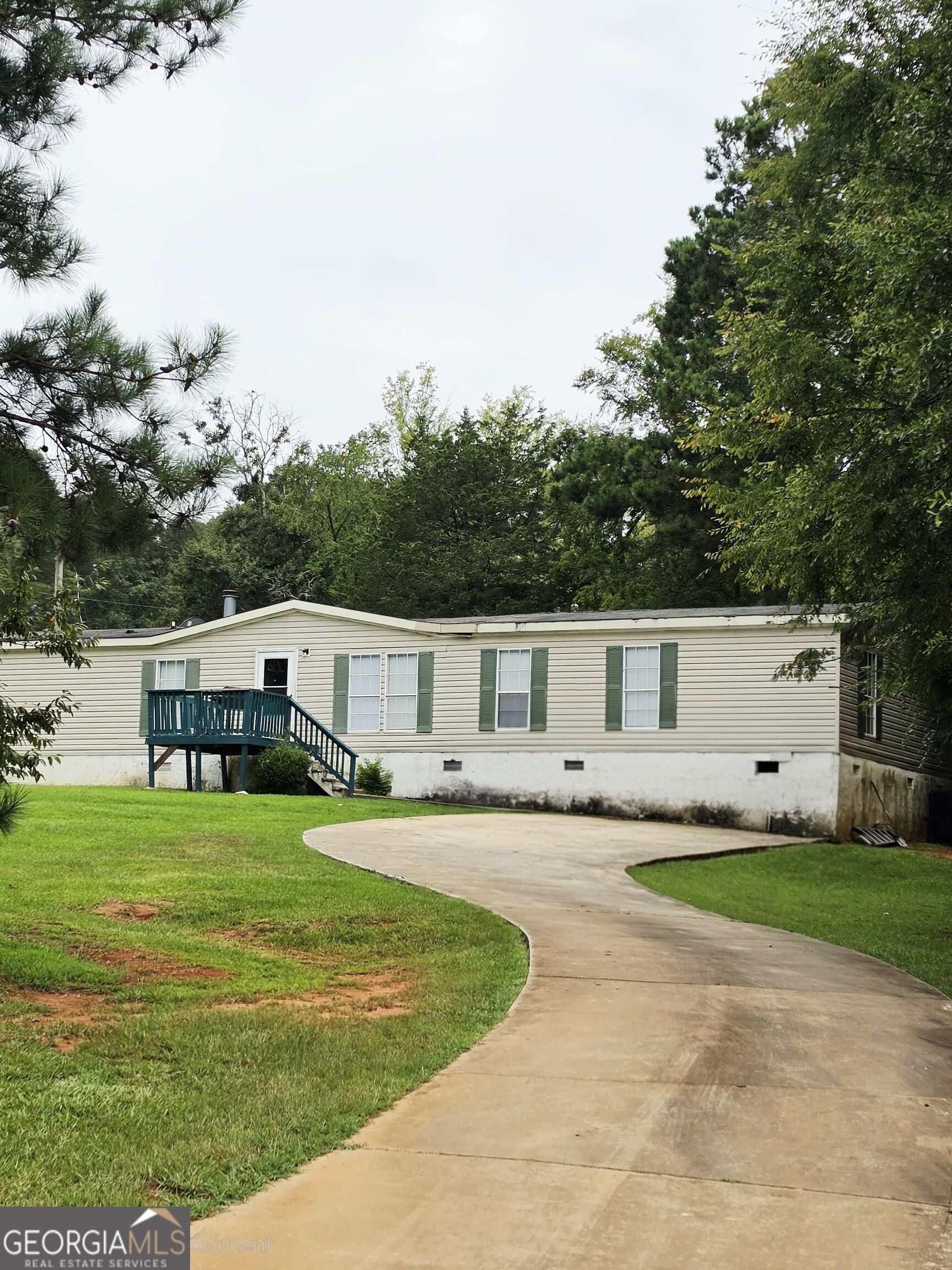 66 Cheves Property Photo 1