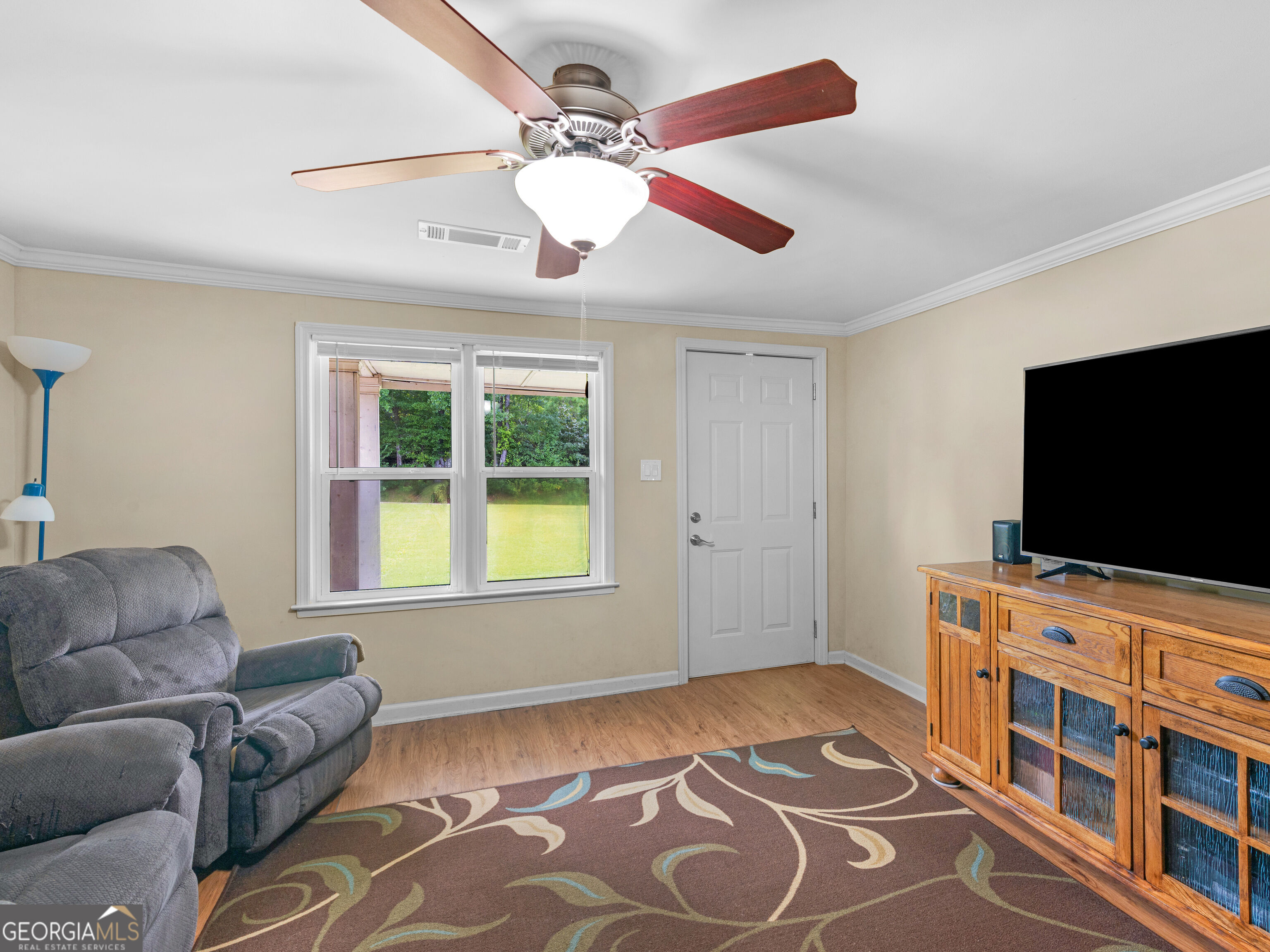 353 Jackson Drive Property Photo 6