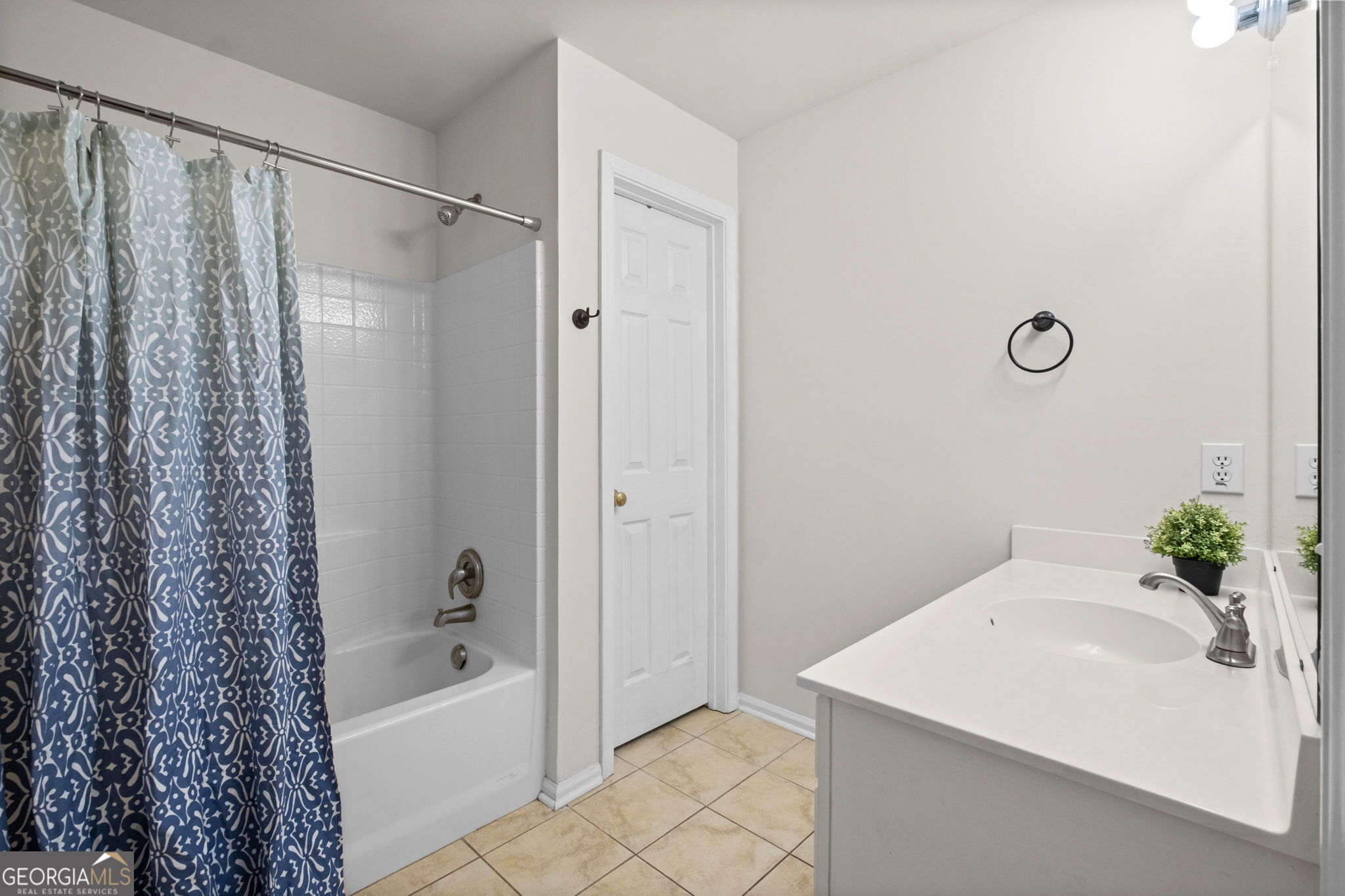 2300 Northwood Drive Property Photo 20