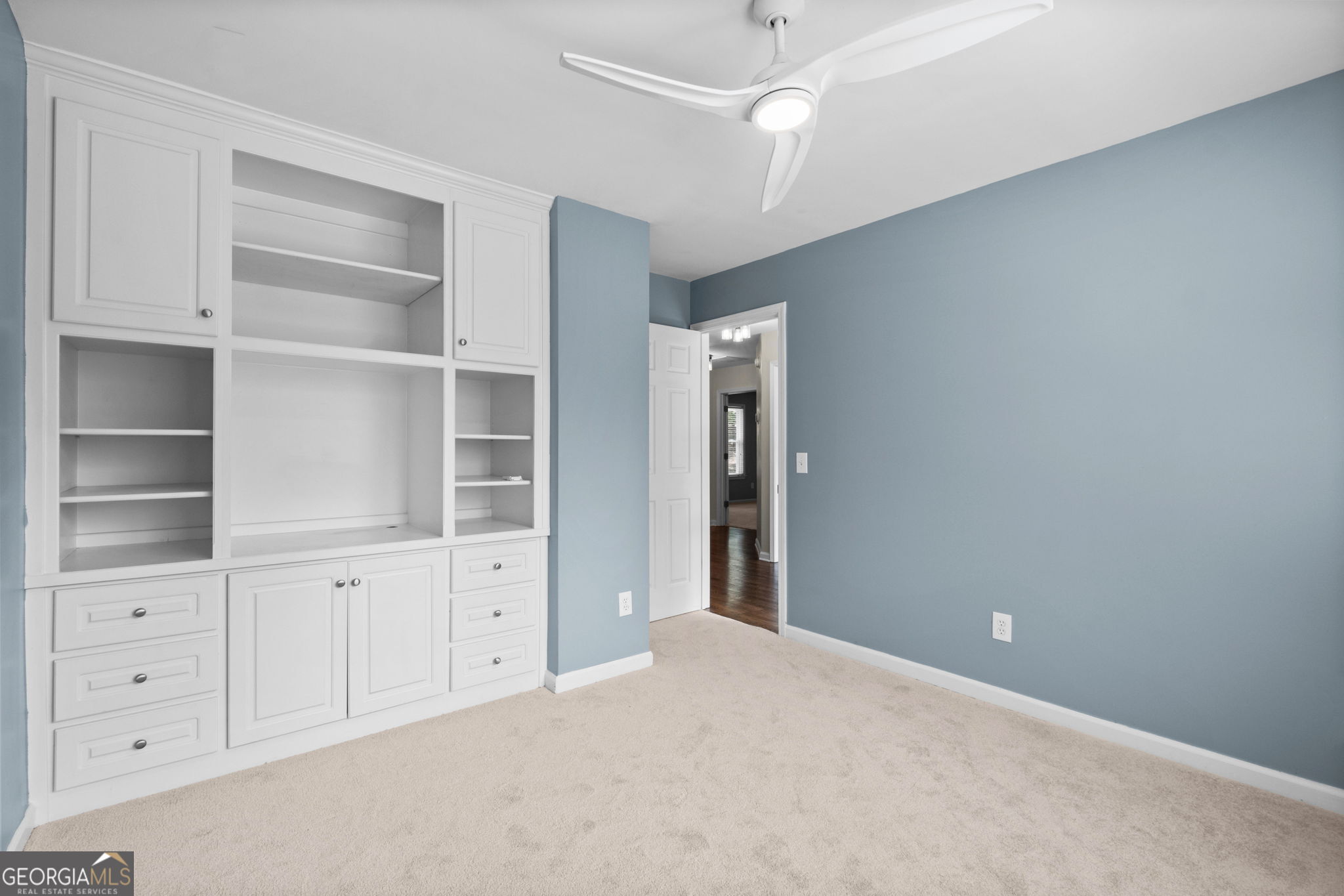 2300 Northwood Drive Property Photo 24
