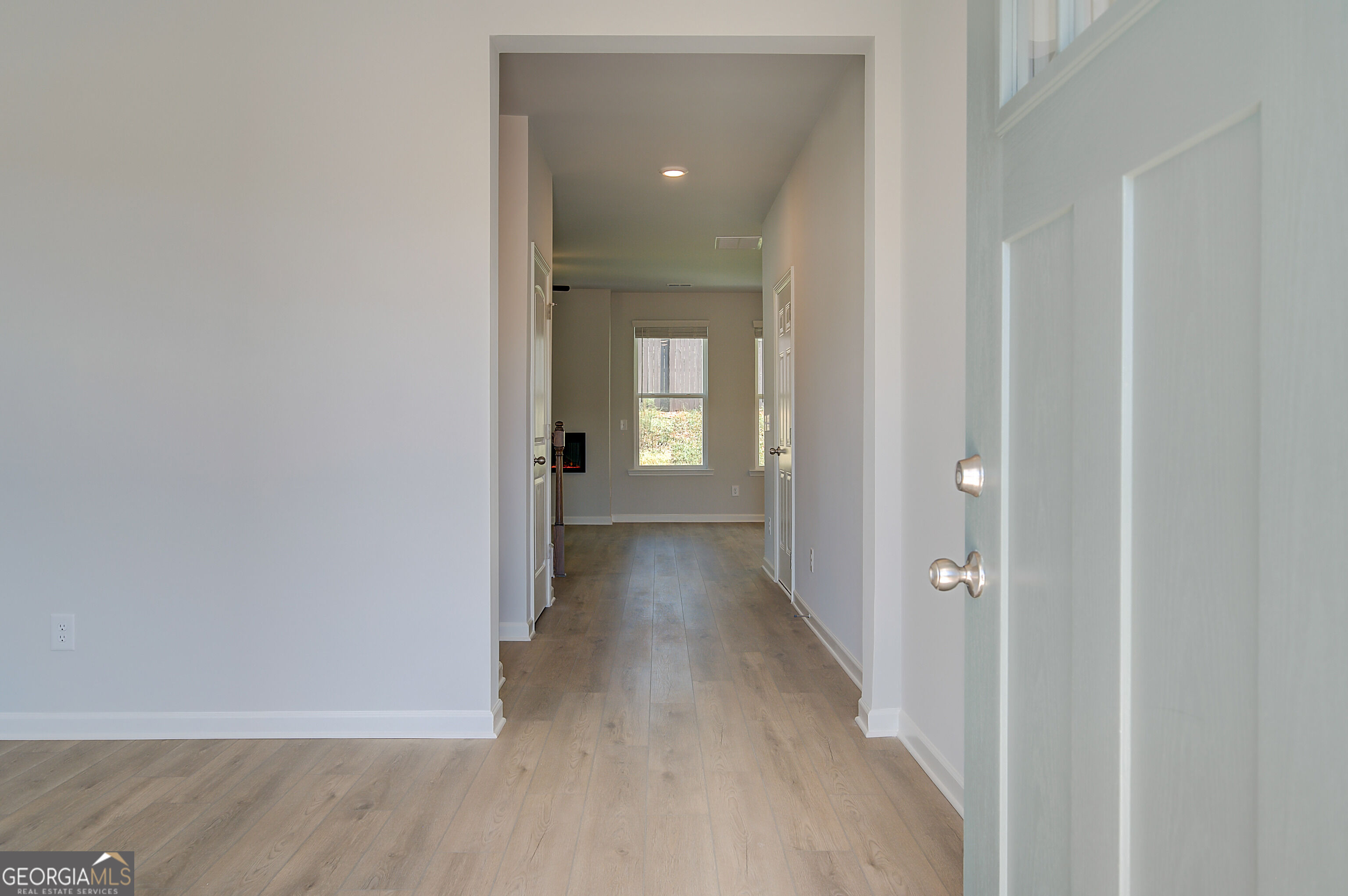 652 Leafy Branch Way Property Photo 4