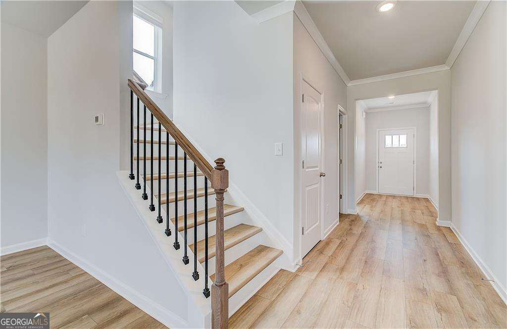 652 Leafy Branch Way Property Photo 6