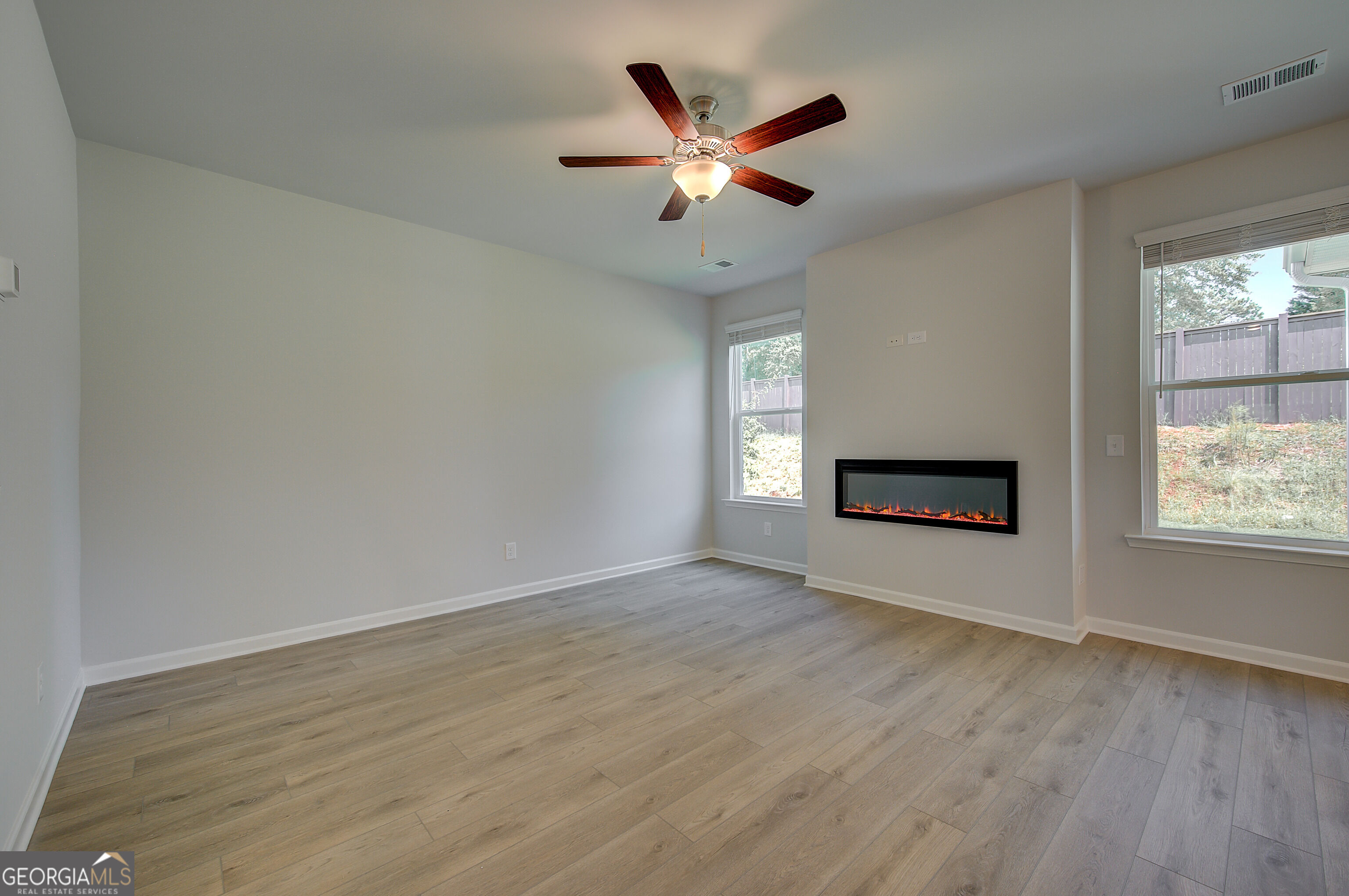 652 Leafy Branch Way Property Photo 9