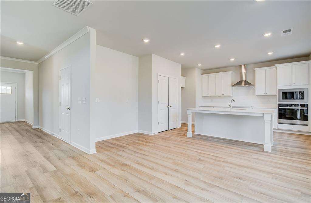 652 Leafy Branch Way Property Photo 10