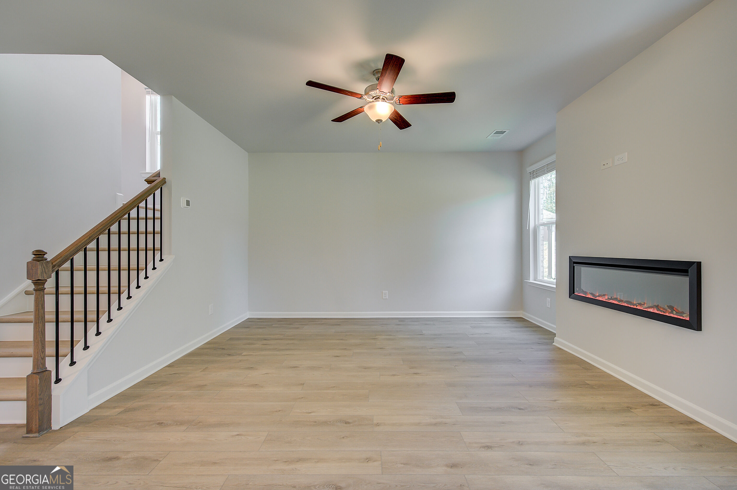 652 Leafy Branch Way Property Photo 10
