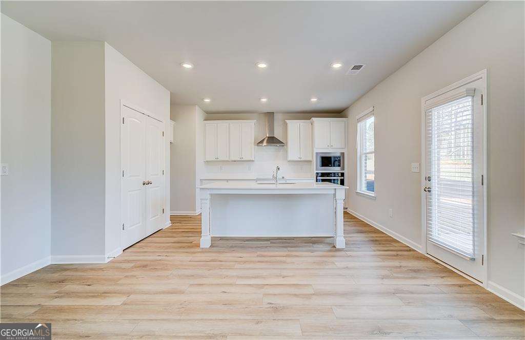 652 Leafy Branch Way Property Photo 11