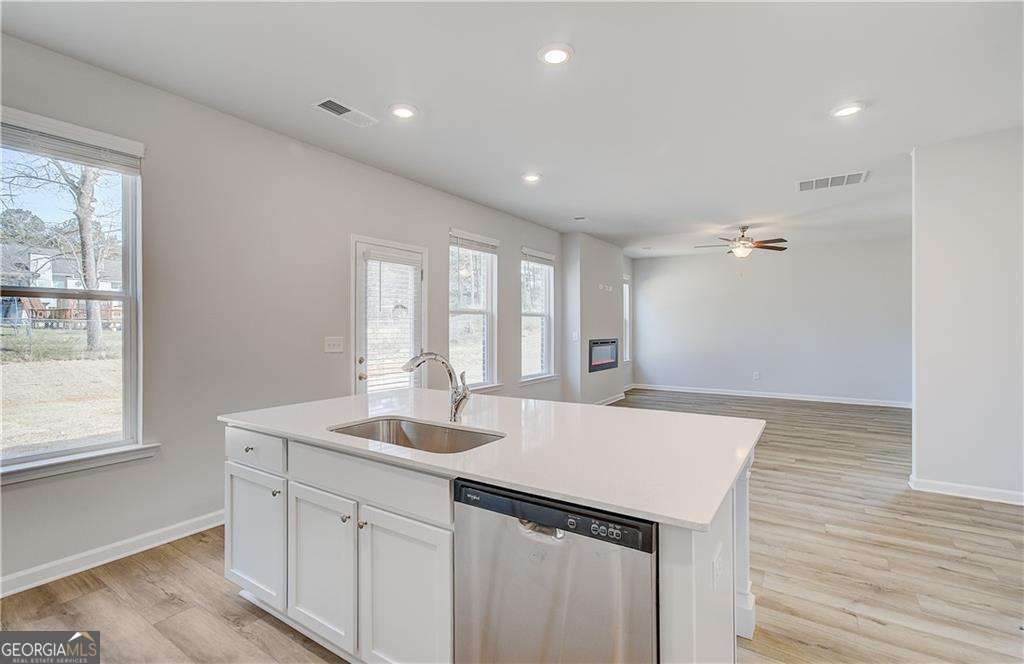 652 Leafy Branch Way Property Photo 14