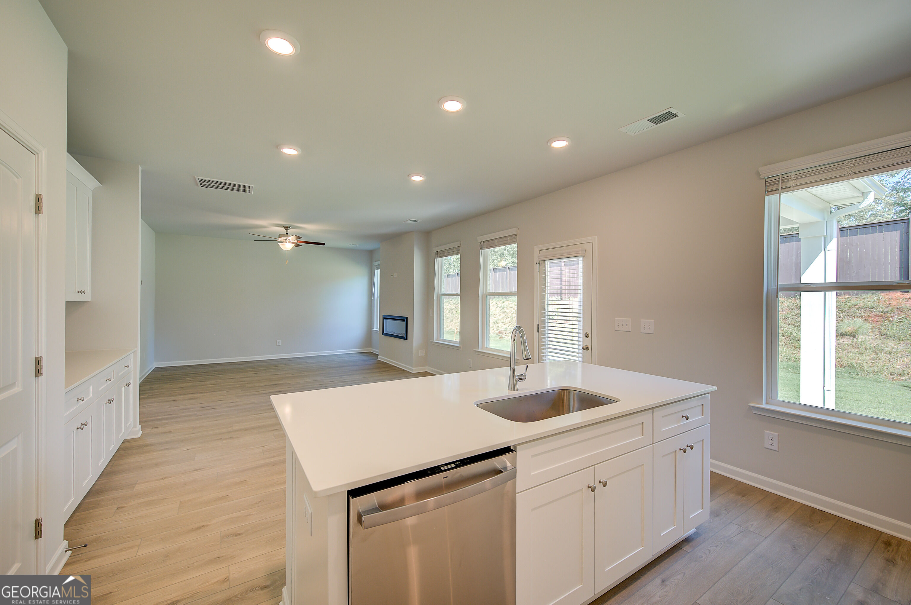 652 Leafy Branch Way Property Photo 19