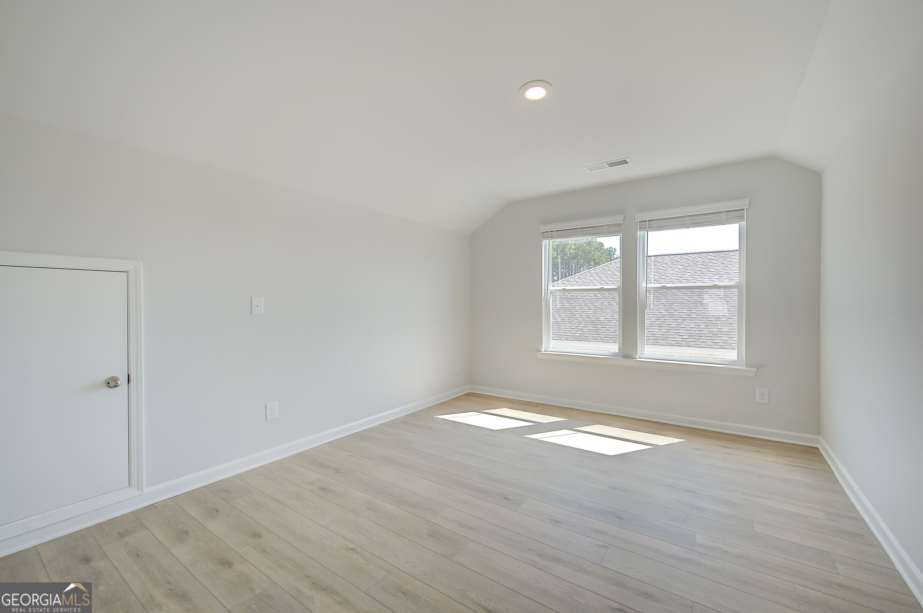 652 Leafy Branch Way Property Photo 31