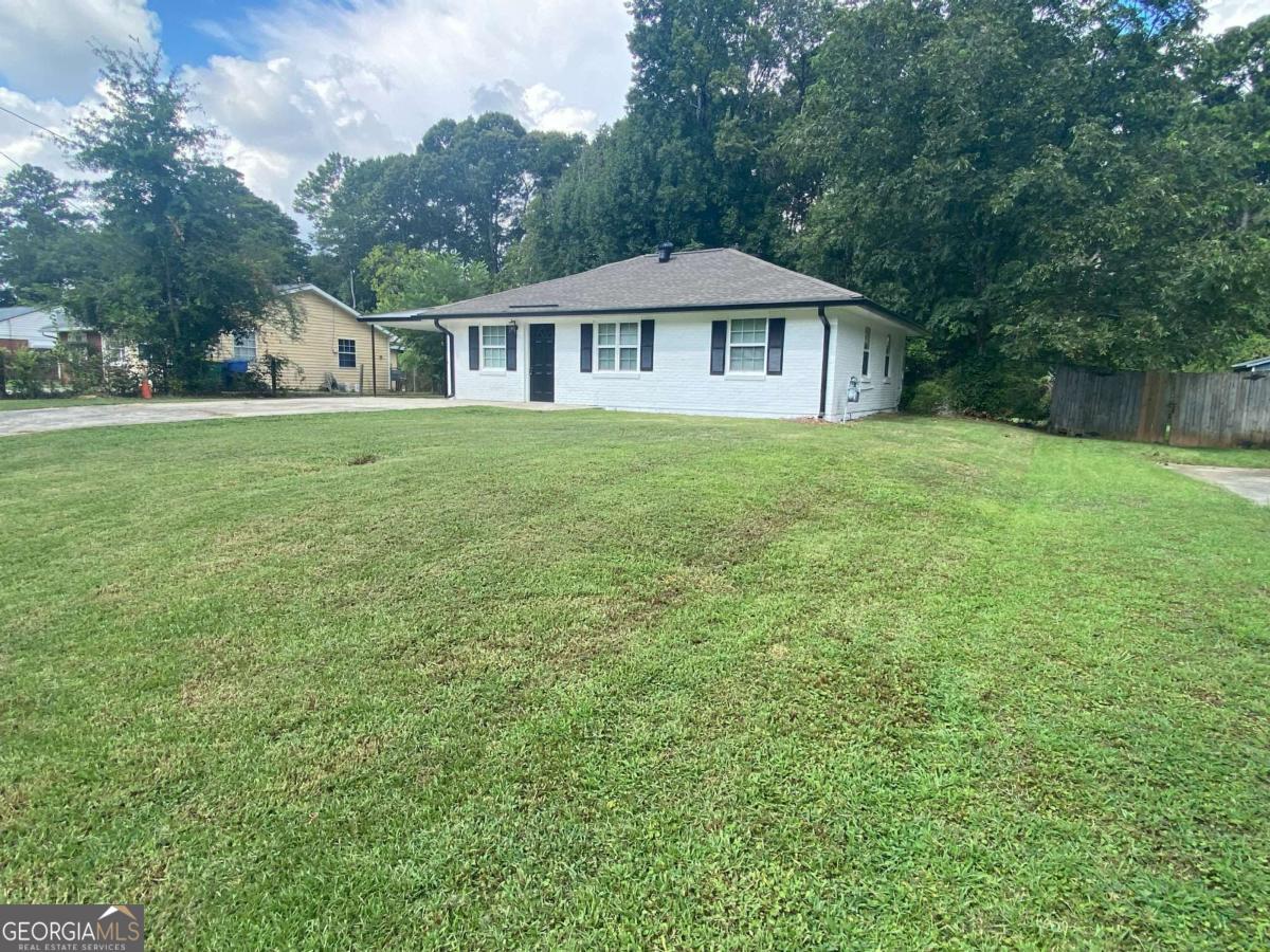 5335 Lee Cir Property Photo 4