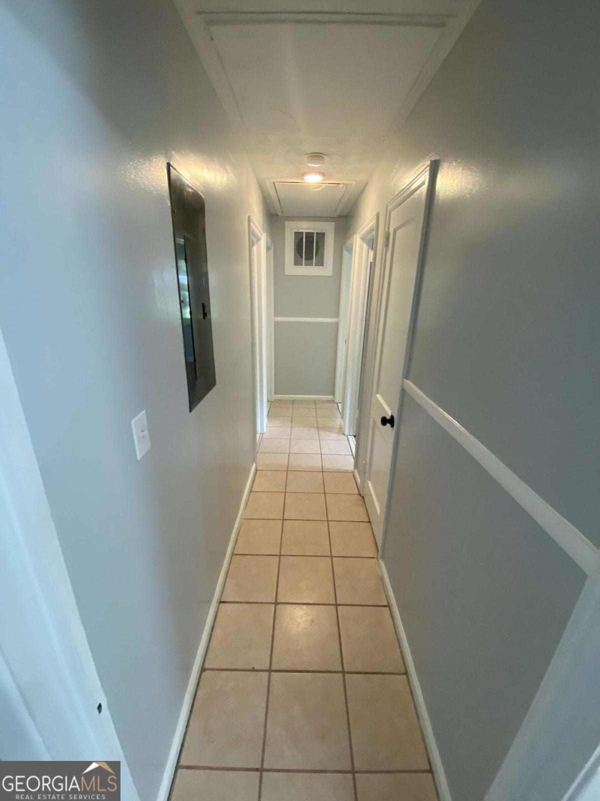 5335 Lee Cir Property Photo 14