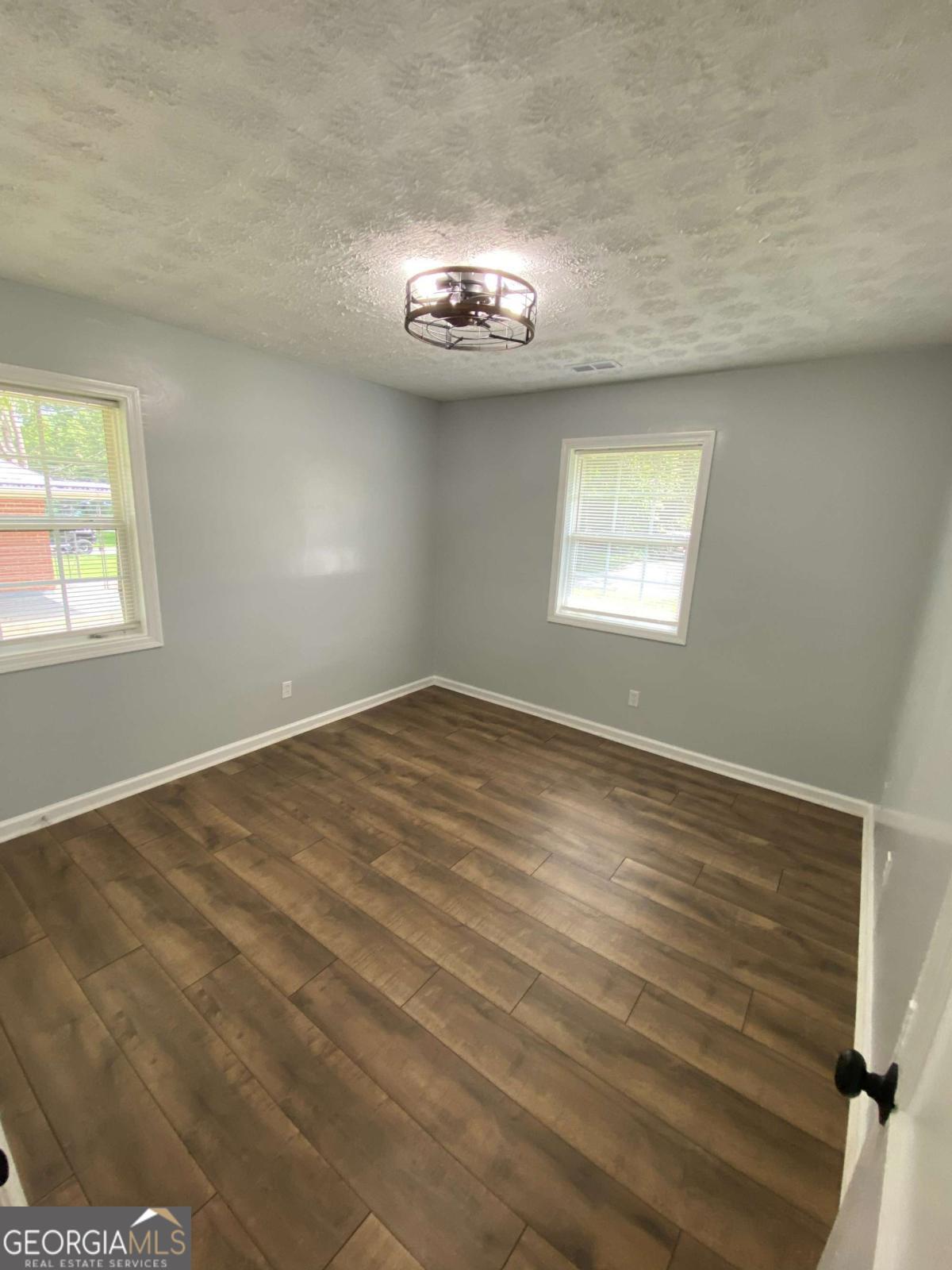 5335 Lee Cir Property Photo 17