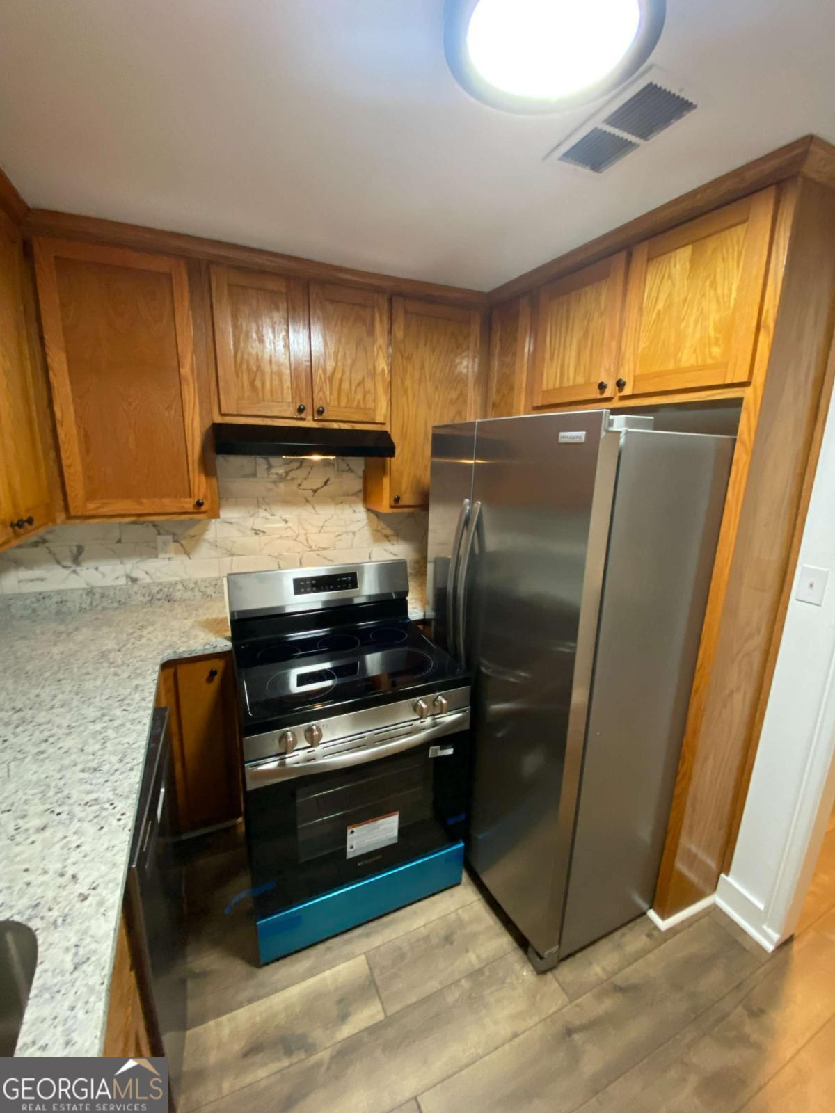 5335 Lee Cir Property Photo 32