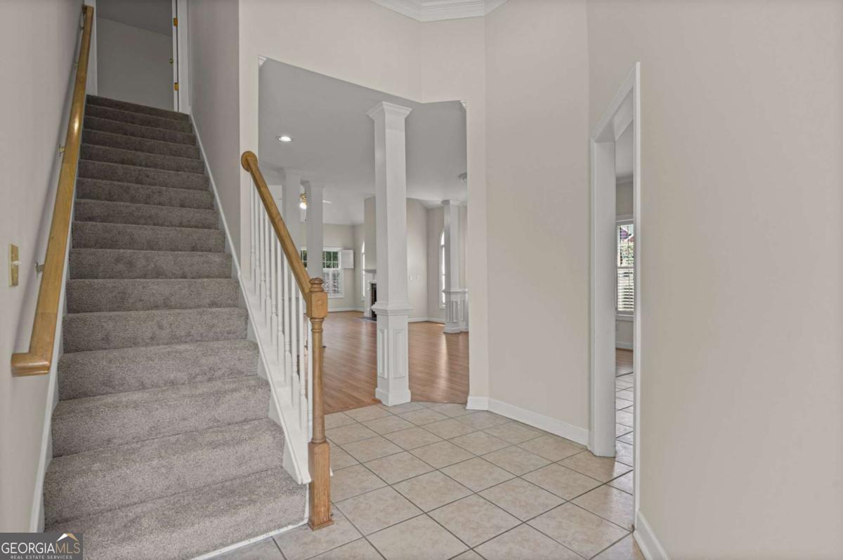 404 Players Court Property Photo 4
