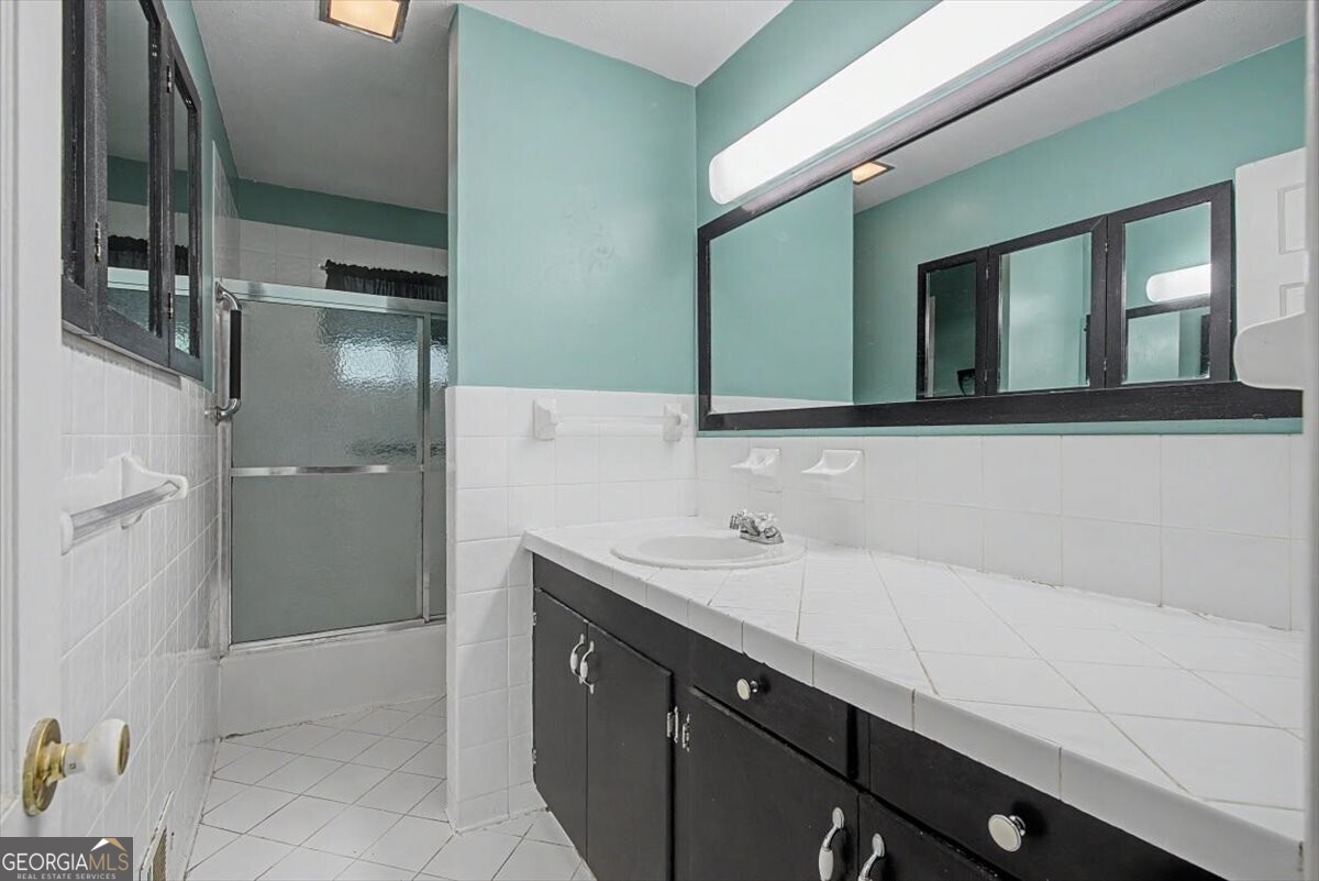 18 Albion Drive Sw Property Photo 25
