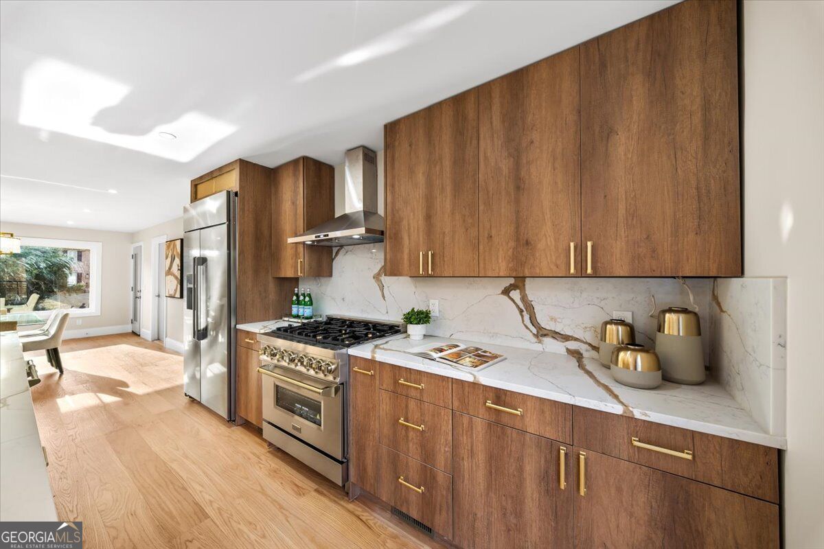 250 Bruton Way Property Photo 12