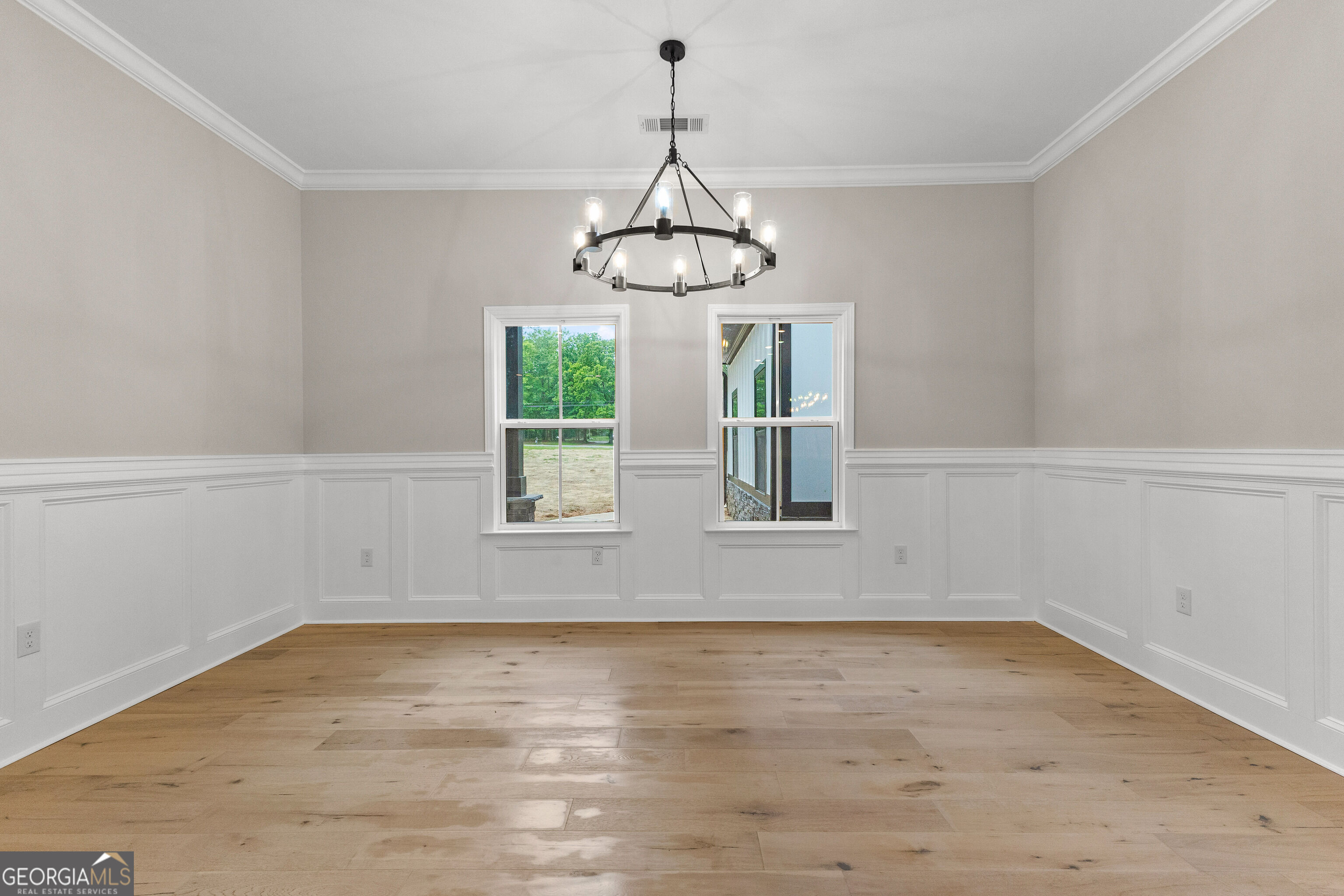 7434 Petersburg Road Property Photo 8