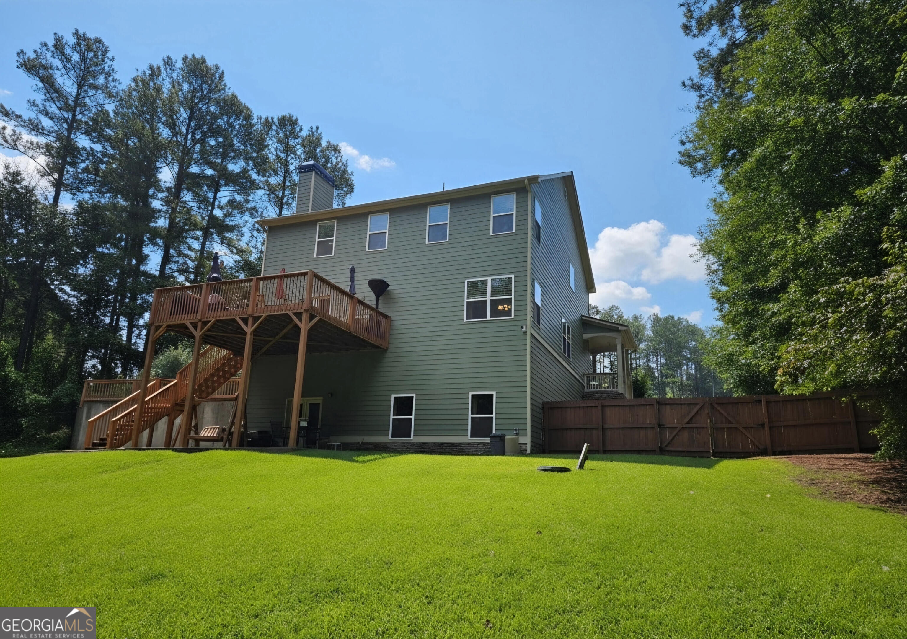 428 Oscar Court Property Photo 9