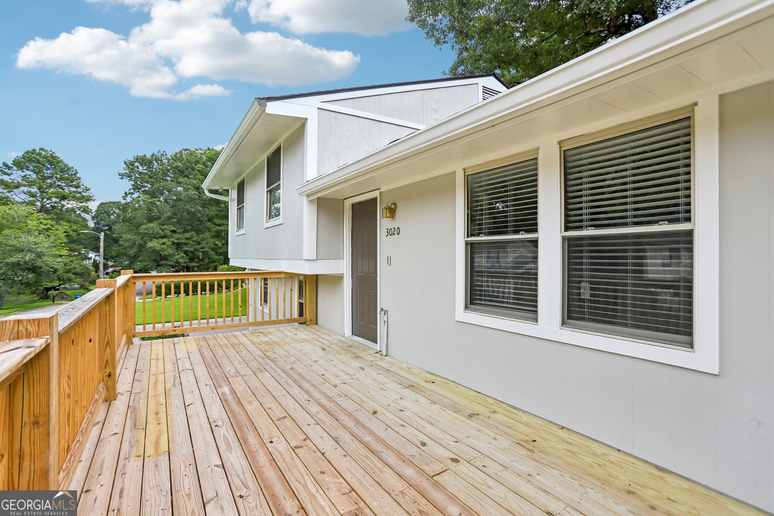 3020 Forestside Lane Property Photo 9