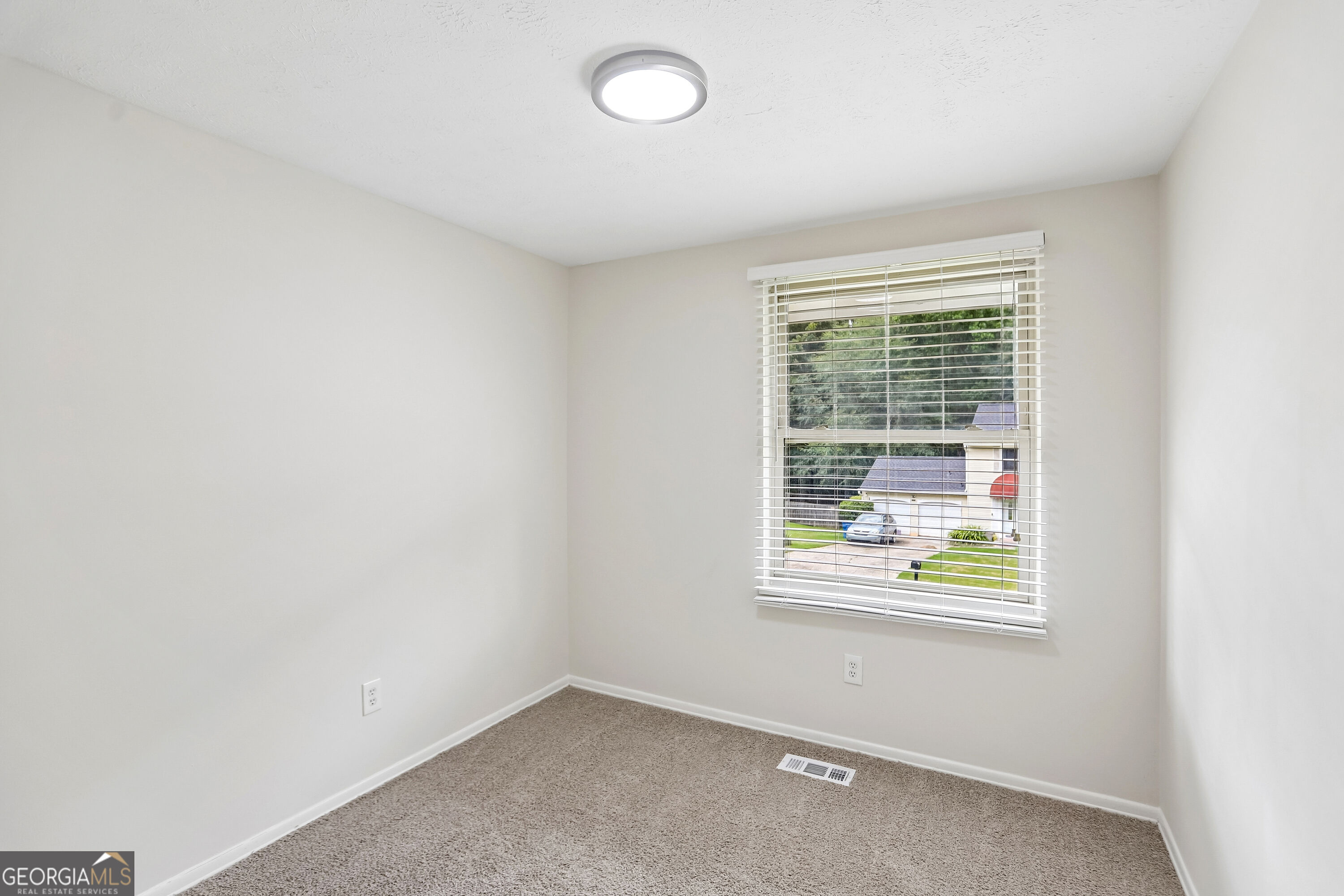 3020 Forestside Lane Property Photo 19
