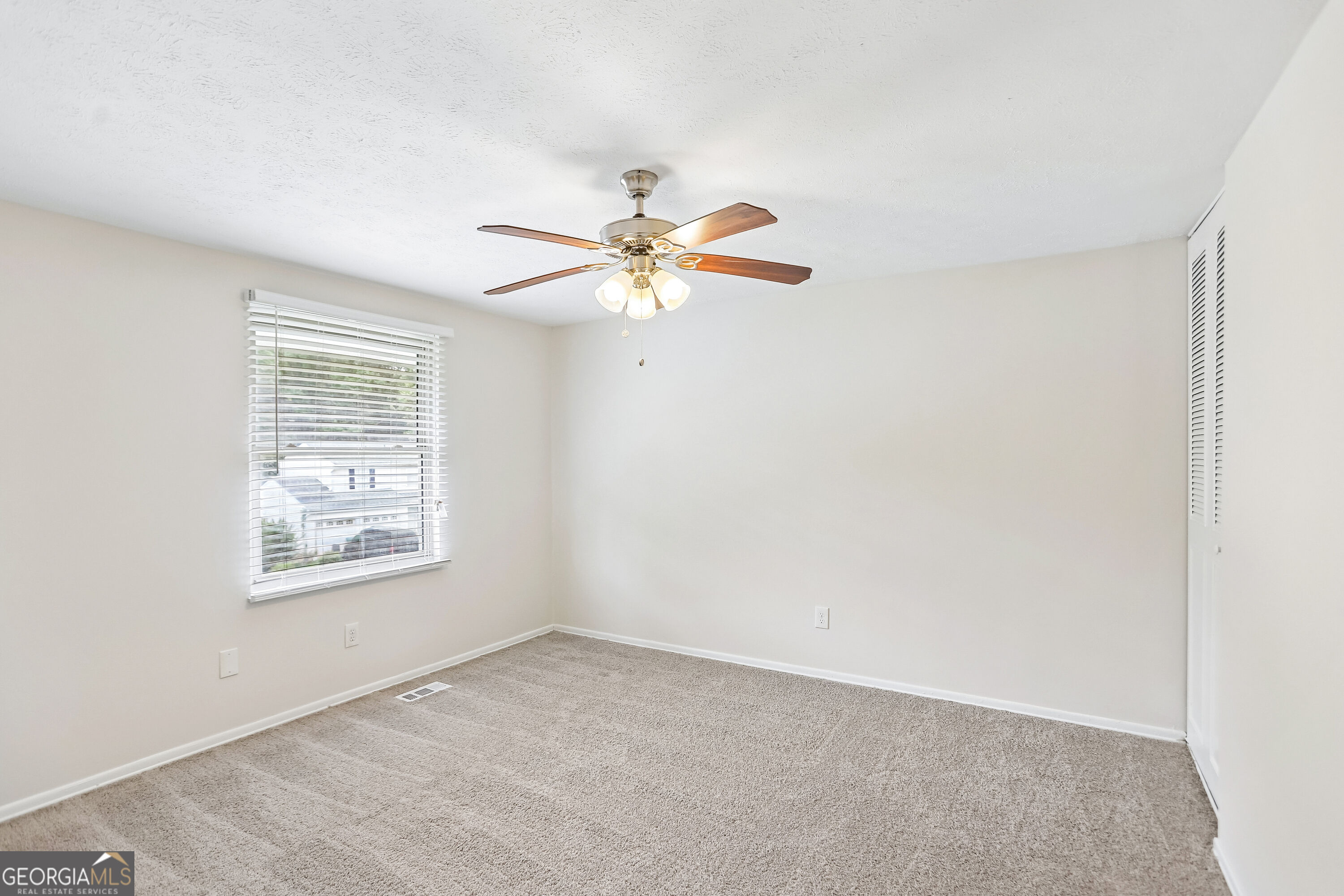3020 Forestside Lane Property Photo 21