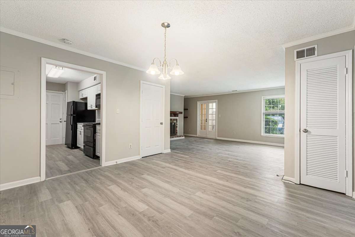 3028 Parc Lorraine Property Photo 8