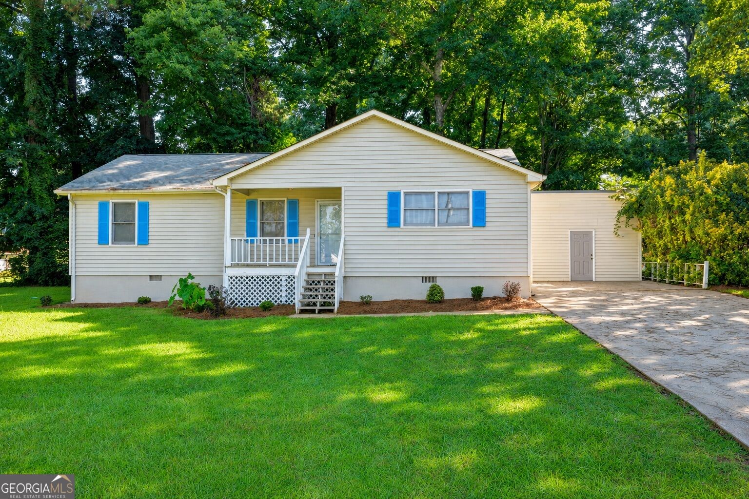 5211 Ponderosa Farm Road Property Photo 1